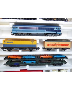 Lima ???? , coffret    CC 72002, 8 wagons et 2 camions   SNCF    BO