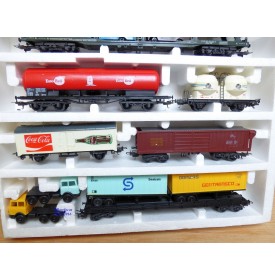 Lima ???? , coffret    CC 72002, 8 wagons et 2 camions   SNCF    BO