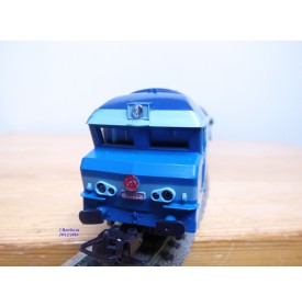 Lima ???? , coffret    CC 72002, 8 wagons et 2 camions   SNCF    BO