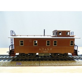 Märklin   4570 . 1,  fourgon de queue ( caboose ) américain N° 1951 AT&SF   BO