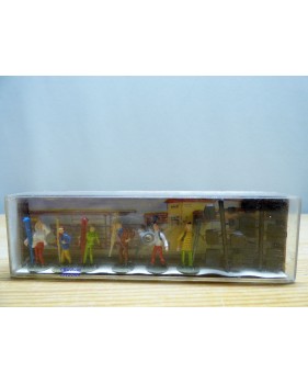 MERTEN 2132, 6 personnages de skieurs et bagages  neuf  BO   1/87   HO