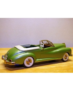 MINI MARQUE cs21a , Packard Clipper by Darrin for Errol Flynn onvertible 1941  neuf    BO 