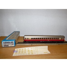 Märklin 4032 voiture grandes lignes A4ümg à feux de fin de convoi 1 Kl. DB BO