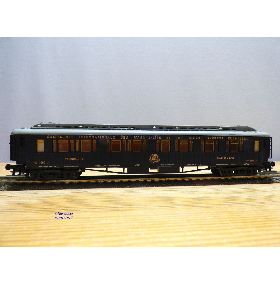 LILIPUT  266 00, voiture lits en teck N° 1660 A  CIWL BO