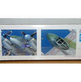 TAMIYA   60747  DE  HAVILAND Mosquito FB Mk.VI  NF Mk.II Neuf  BO 1/72