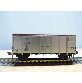 FLEISCHMANN 1479   wagon couvert  type  Hcg gris argent    FS  neuf   BO 