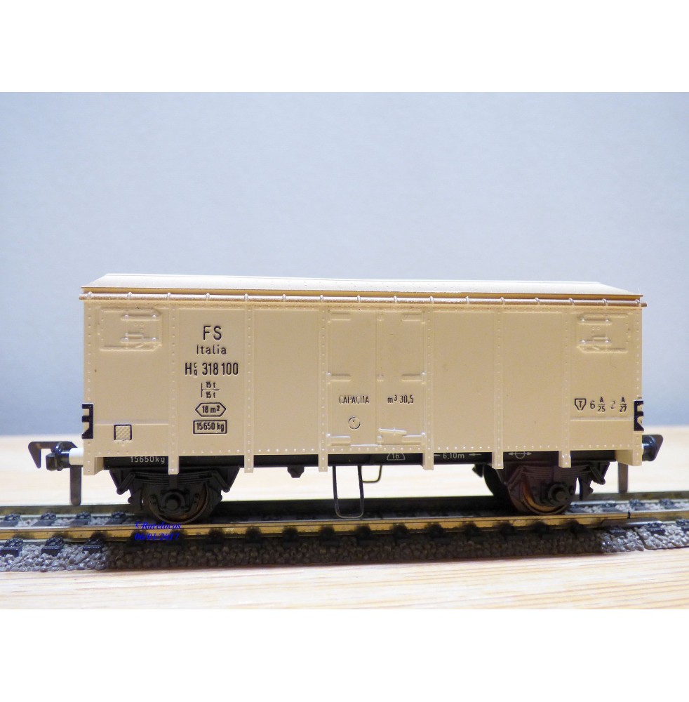 FLEISCHMANN 1479   wagon couvert  type  Hcg blanc   FS  neuf   BO 