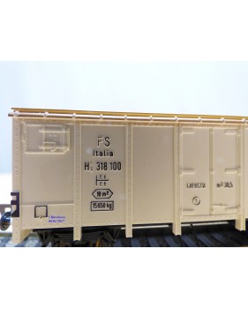 FLEISCHMANN 1479   wagon couvert  type  Hcg blanc   FS  neuf   BO 