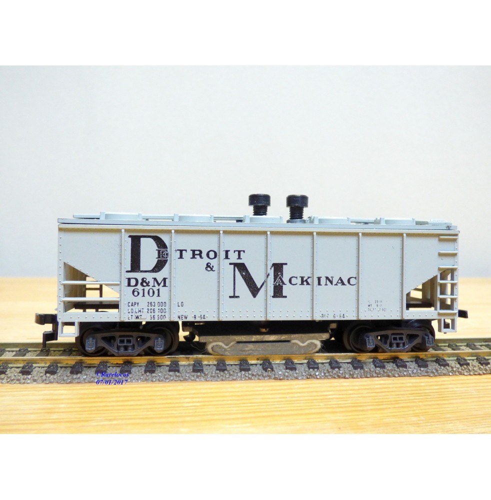 AHM ( Austria ) 5203 B , original wagon nettoyeur de voie   Detroit & MacKinac   neuf     BO
