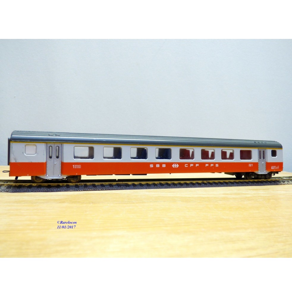 LILIPUT  88450, voiture grandes lignes unifiée type III 1 Kl. SBB BO