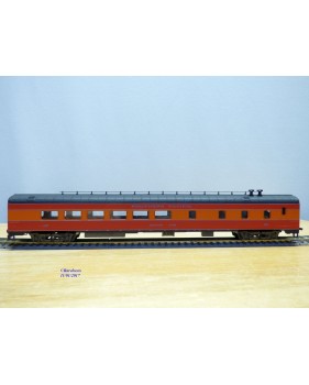 IHC  2394-1,  voiture restaurant ( smooth side diner  ) N° 127   SP  Daylight   neuf    BO 