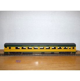 IHC  2601,  voiture  coach ( smooth side coach ) N° 726  C&NW  Chicago and Northewestern    neuf    BO 