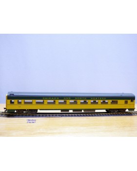 IHC  2601,  voiture  coach ( smooth side coach ) N° 726  C&NW  Chicago and Northewestern    neuf    BO 