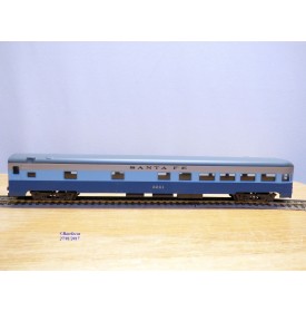 RIVAROSSI  2635,  voiture de queue ( smooth side tail car )   SANTA FE    AT&SF  N°:  3241  Super Chief      neuf    BO