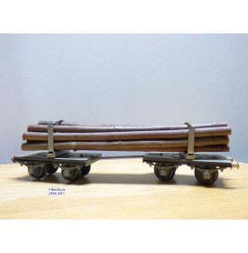 BUCO 8668.7, couplage de wagons plats ( Dreschemelwagen )chargé de troncs  SBB  BO
