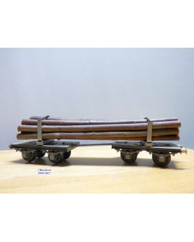 BUCO 8668.7, couplage de wagons plats ( Dreschemelwagen )chargé de troncs  SBB  BO