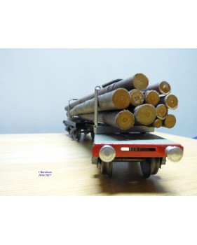 BUCO 8668.7, couplage de wagons plats ( Dreschemelwagen )chargé de troncs  SBB  BO