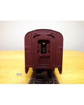 IHC  6861, voiture grandes lignes coach ( smoothside coach ) N°! 4010   PRR   neuf   BO 