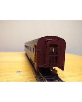IHC  6861, voiture grandes lignes coach ( smoothside coach ) N°! 4010   PRR   neuf   BO 