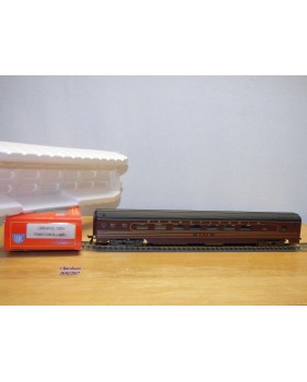 IHC  6861, voiture grandes lignes coach ( smoothside coach ) N°! 4010   PRR   neuf   BO 