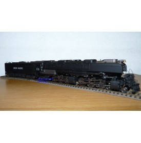 Rivarossi 1341 1 Pacific 231 Chapelon SNCF 231 E 22 BO