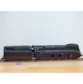 Fleischmann 4171, Locomotive carénée 231 Pacific Br 03 10   DR    BO