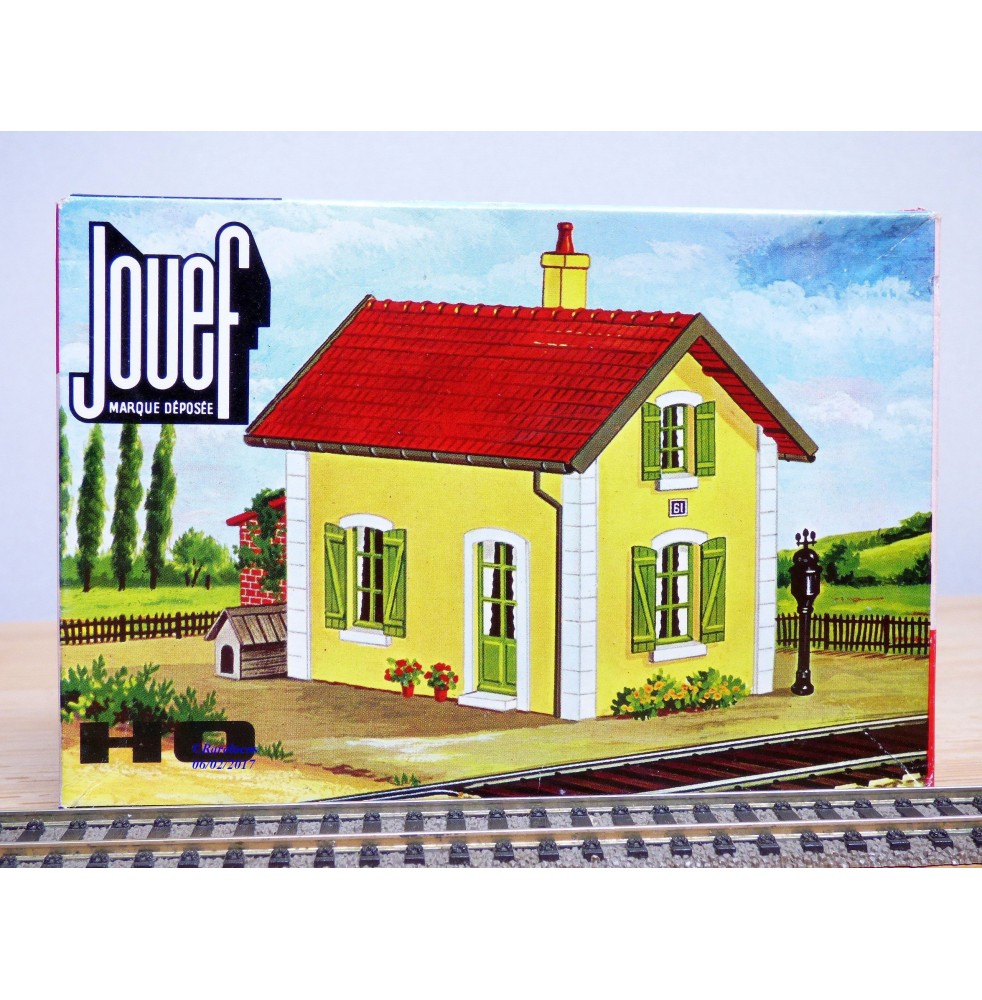 JOUEF  1980, maison de garde barrières   neuf    BO
