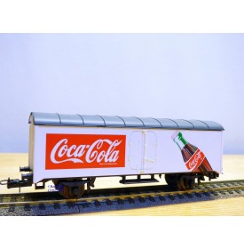 LIMA véro  303113,  wagon couvert  Coca Cola     neuf   BO
