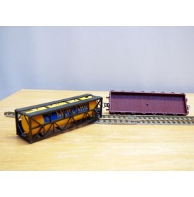 ROCO 4306,  wagon plat chargé d'un conteneur  citerne de 20'  DB   BO