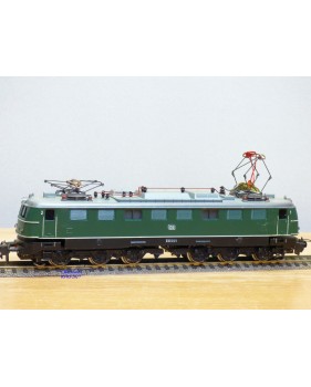 TRIX EXPRESS International  2435,  motrice  Co Co Br E 50 009  DB  2 moteurs  neuf   BO