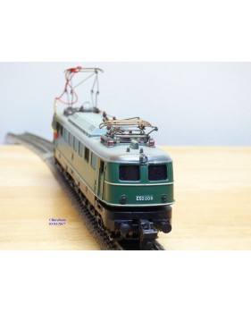 TRIX EXPRESS International  2435,  motrice  Co Co Br E 50 009  DB  2 moteurs  neuf   BO