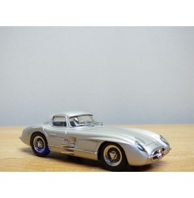 NEWCON 4-82, Mercedes Benz 300 SLR Ühlenhaut  Neuf  BO 