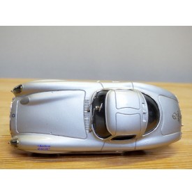 NEWCON 4-82, Mercedes Benz 300 SLR Ühlenhaut  Neuf  BO 