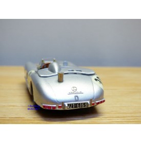 AUTOGRAPHIC RTMC 2, MERCEDES BENZ 300 SLR  Mille Miglia 1955  Moss  Jenkinson  1/43  neuf   BO