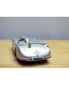 AUTOGRAPHIC RTMC 2, MERCEDES BENZ 300 SLR  Mille Miglia 1955  Moss  Jenkinson  1/43  neuf   BO