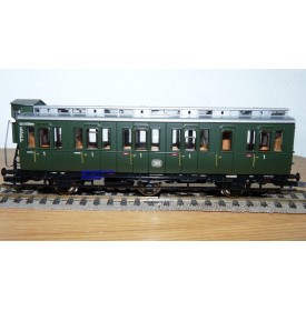 ROCO 44506 wagon ancien à 3 essieux et guérite  DB BO