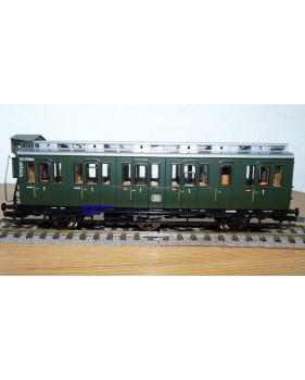 ROCO 44506 wagon ancien à 3 essieux et guérite  DB BO