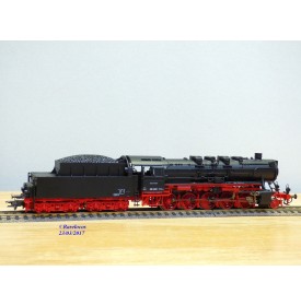 ROCO  43145, coffret commémoratif blocus de Berlin , 1 loco et 4 wagons "  Berlin Blockade "  DR  neuf   BO