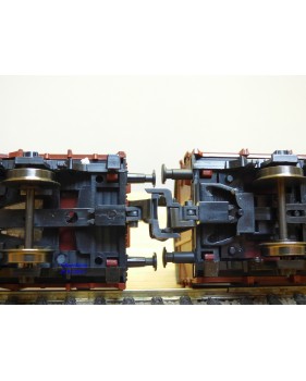 ROCO  43145, coffret commémoratif blocus de Berlin , 1 loco et 4 wagons "  Berlin Blockade "  DR  neuf   BO