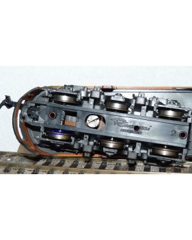 RIVAROSSI 1929 locos diesel EMD E8 IC BO