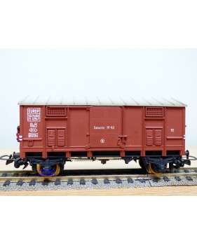 POCHER 310 / 2, rare wagon couvert type F  avec feu de fin de convoi  FS   neuf  BO