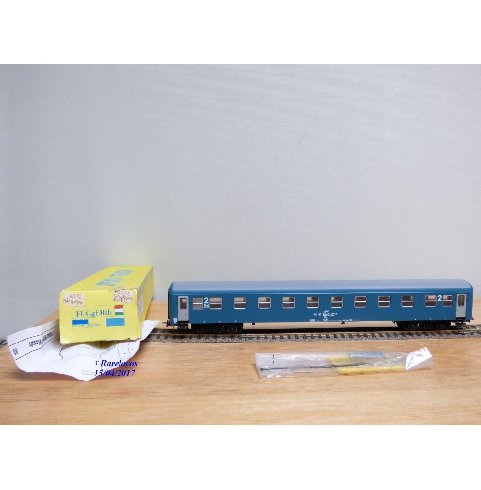 MARKLIN HO 4004 WAGON A COMPARTIMENT, VOITURE VOYAGEUR PRUSSIEN 2e CLASSE, 330/1 - Collection