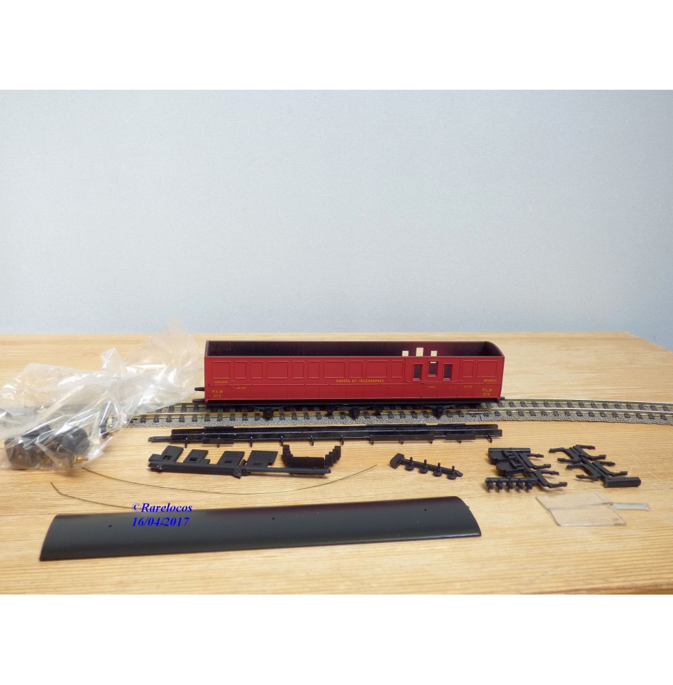 RMA ???, kit  fourgon postal à 3 essieux Calais Brindisi N° 272 PLM  neuf  BO