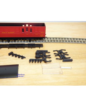 RMA ???, kit  fourgon postal à 3 essieux Calais Brindisi N° 272 PLM  neuf  BO