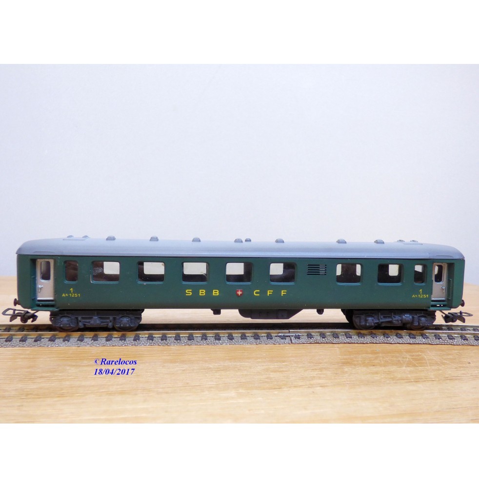 POCHER  208 / 2, voiture grandes lignes  type A 4 SBB   neuf   BO