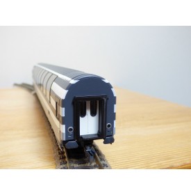 ROCO 44769, voiture panoramique à 2 étages  type  Apm   grandes lignes SBB   neuf   BO