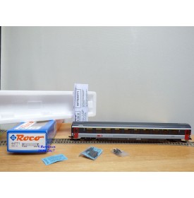 ROCO 44771, voiture grandes lignes Eurocity type Apm 1 Kl.SBB BO