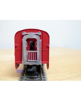 IHC  6810,  voiture restaurant ( corrugated side grill )  Sterling Pride  FRISCO  SLSF   neuf    BO 