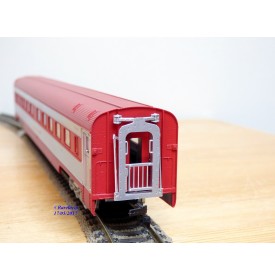 IHC  6812,  voiture lits  ( corrugated side roomette )  Georges G. VEST   FRISCO  SLSF   neuf    BO 