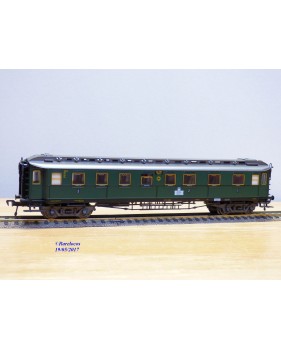 FLEISCHMANN 5082,  voiture ancienne à bogies 1 / 2 /  3 Kl. Nr.: 14778  DR   neuf   BO